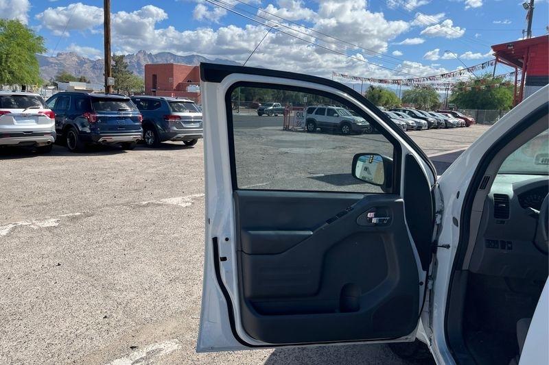 Nissan Frontier  2017