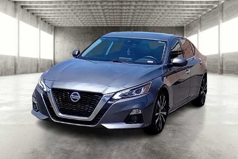 Nissan Altima  2019