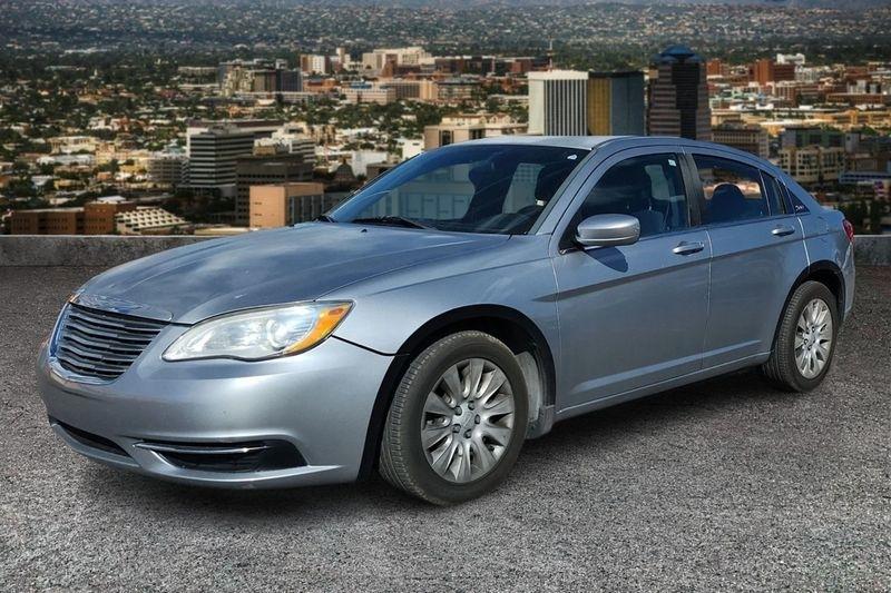 2014 Chrysler 200 LX