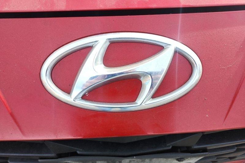 Hyundai Elantra  2021