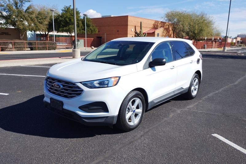 2020 Ford Edge SE