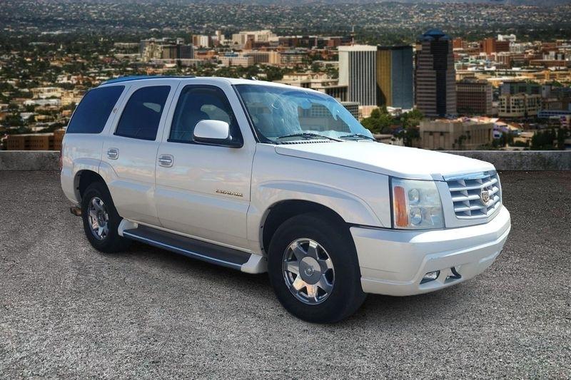 Cadillac Escalade  2004