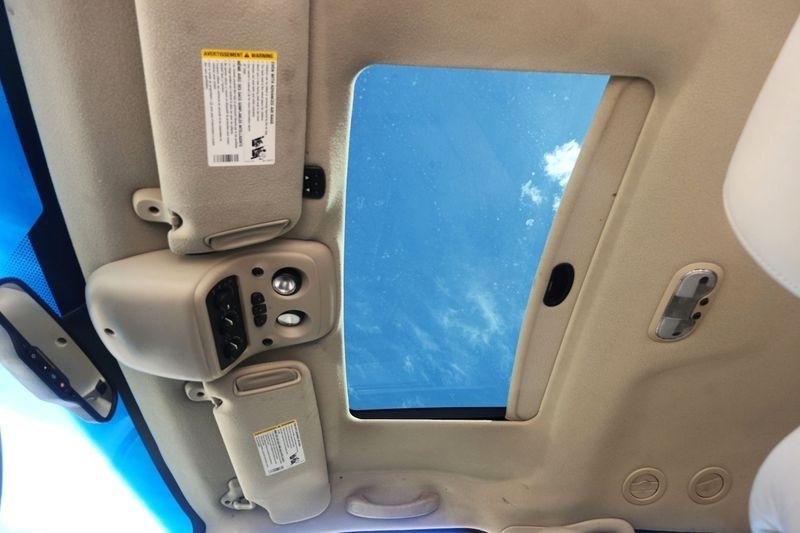 Cadillac Escalade  2004