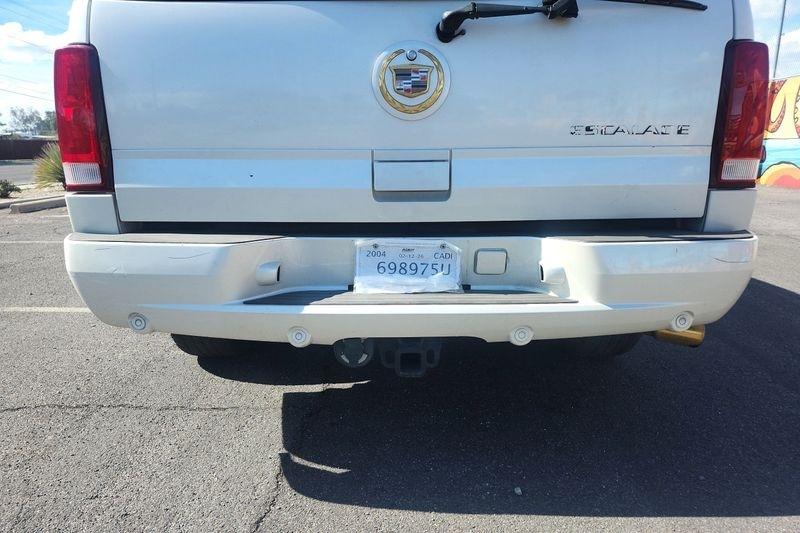 Cadillac Escalade  2004