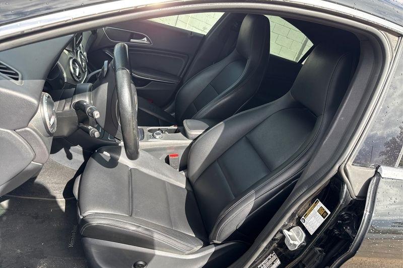 Mercedes-Benz CLA-Class  2016