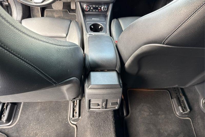 Mercedes-Benz CLA-Class  2016