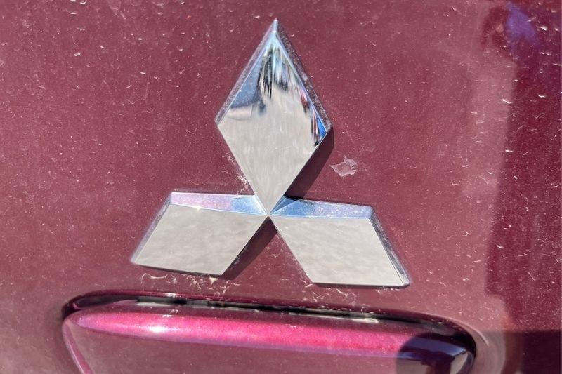 Mitsubishi Mirage  2024