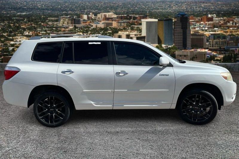 Toyota Highlander  2010