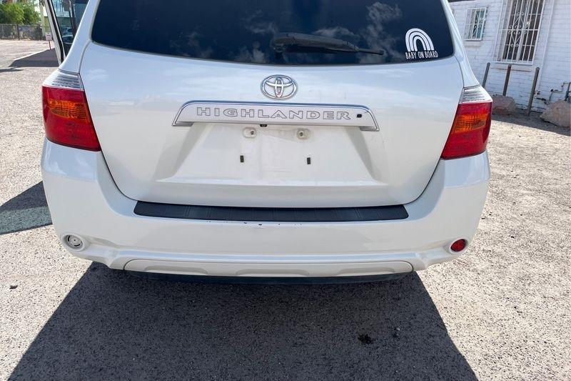 Toyota Highlander  2010