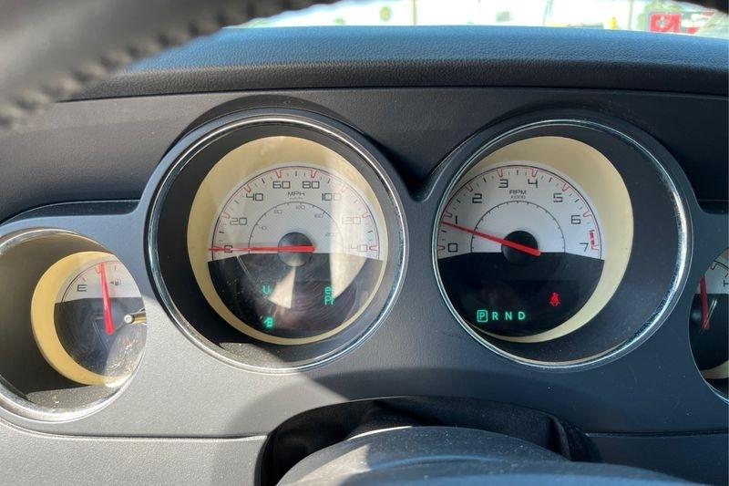 Dodge Challenger  2014