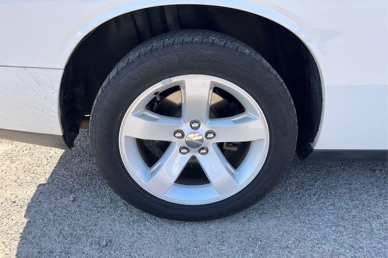 Dodge Challenger  2014