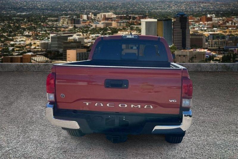 Toyota Tacoma  2016