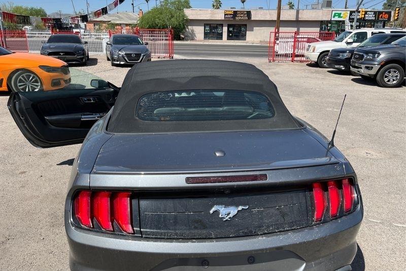Ford Mustang  2023