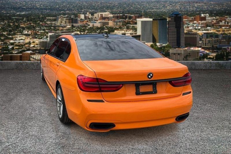 BMW 7-Series  2016