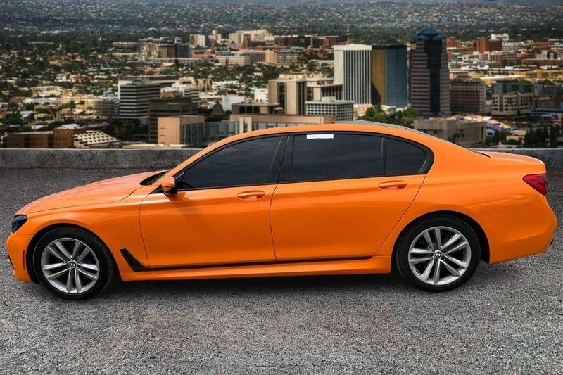 BMW 7-Series  2016