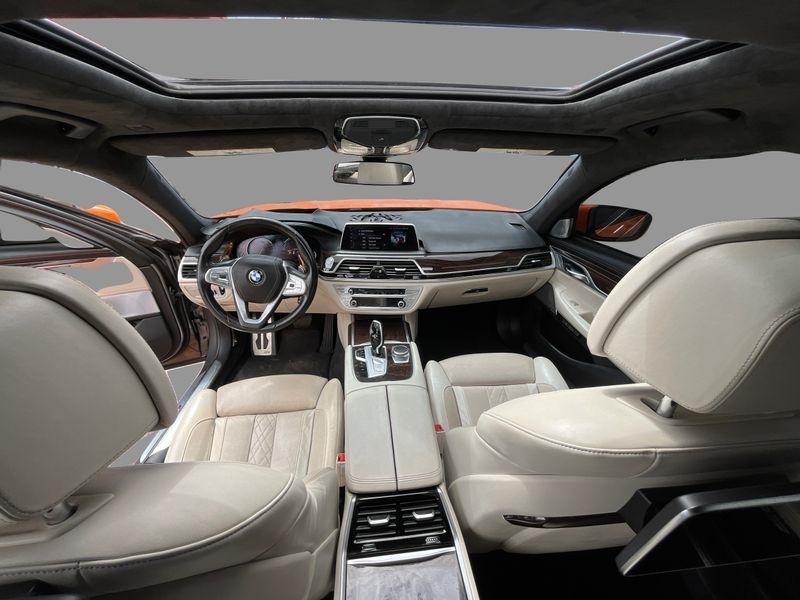 BMW 7-Series  2016