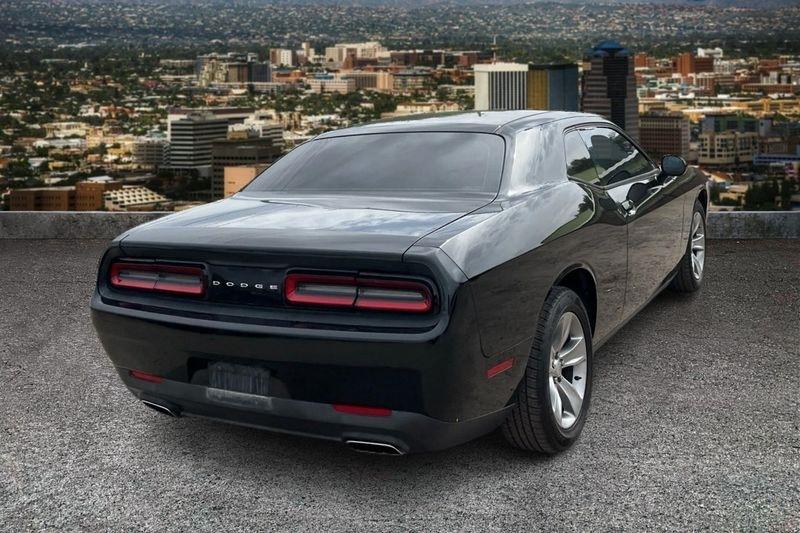 Dodge Challenger  2016