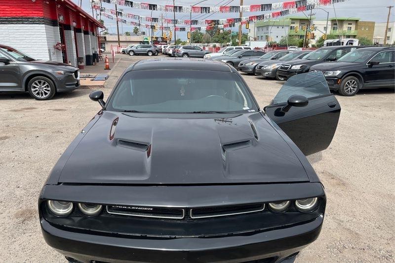 Dodge Challenger  2016