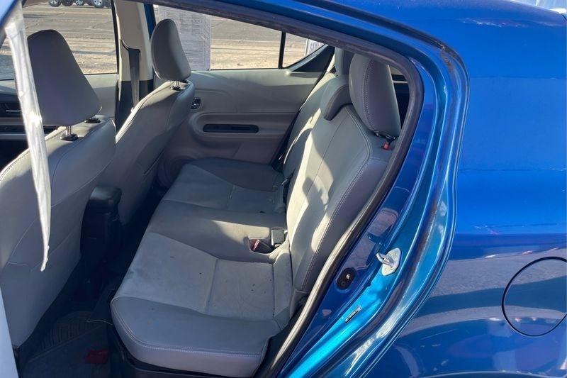 Toyota Prius c  2014