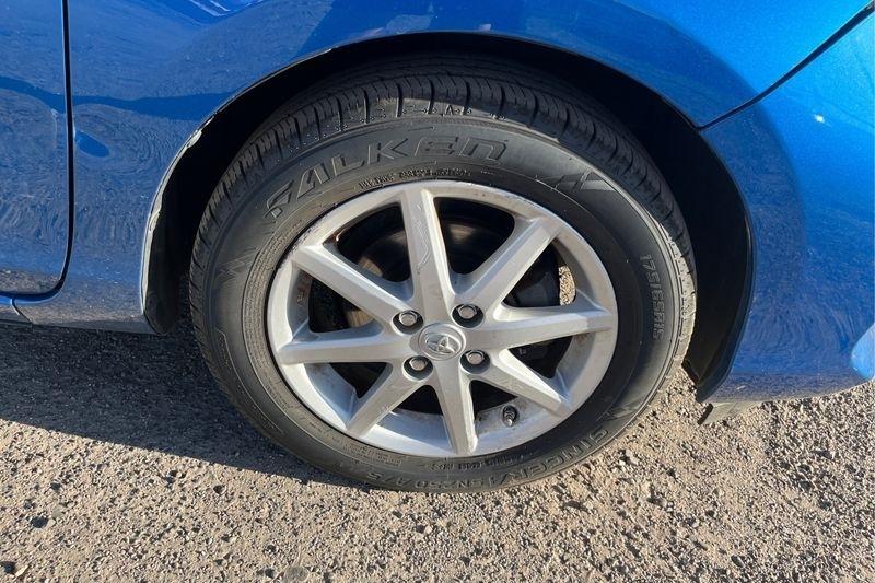 Toyota Prius c  2014
