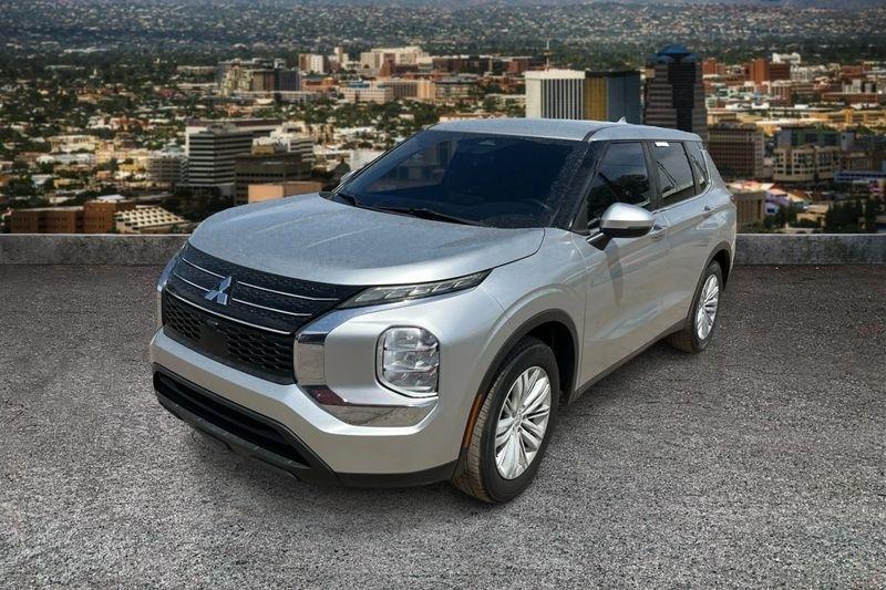 2022 Mitsubishi Outlander ES 2.5 2WD