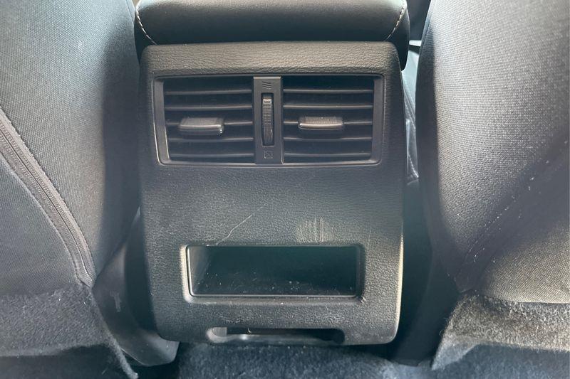 Mitsubishi Outlander  2022