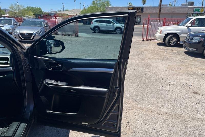 Toyota Highlander  2019