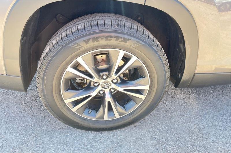 Toyota Highlander  2019