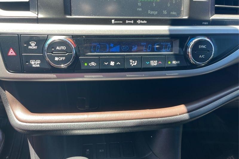 Toyota Highlander  2019