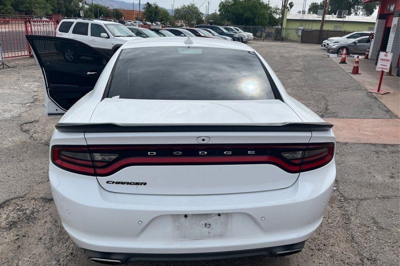 Dodge Charger  2017