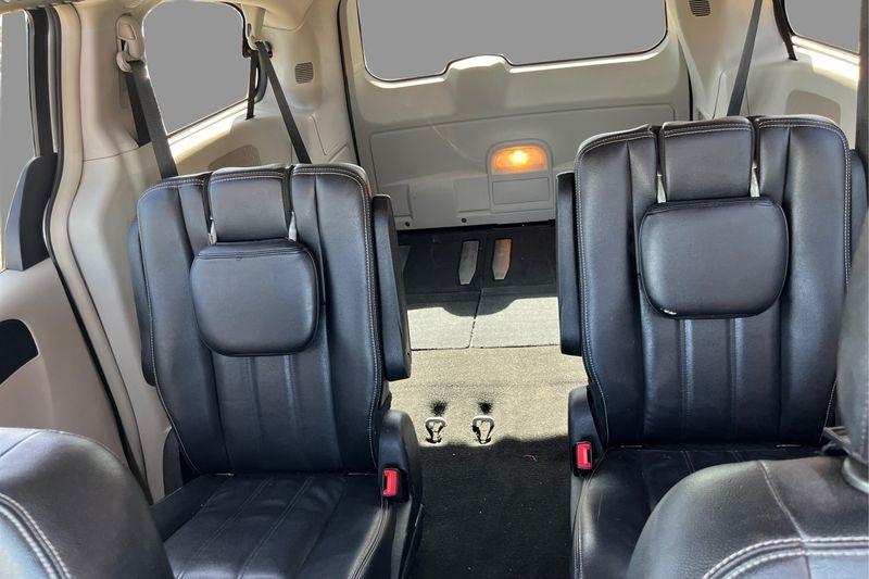 Chrysler Town & Country  2014