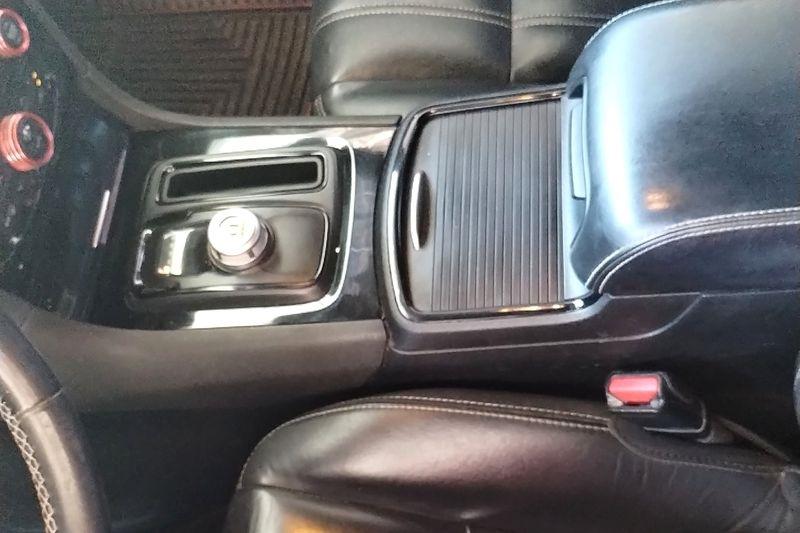 Chrysler 300  2019