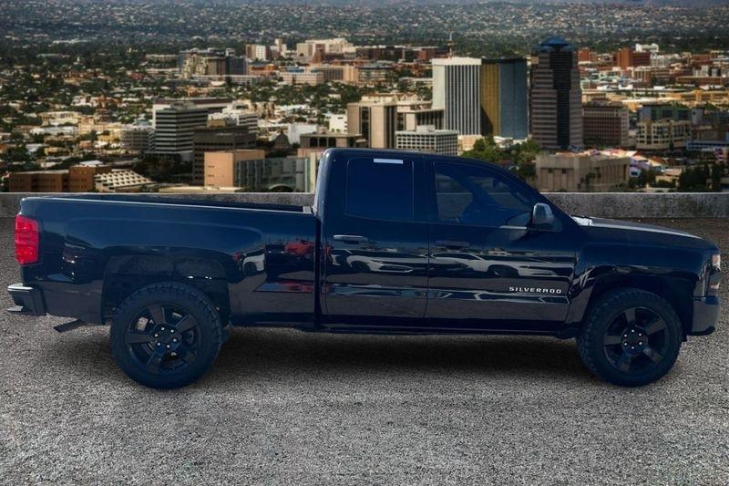 Chevrolet Silverado 1500  2017