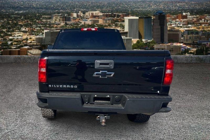 Chevrolet Silverado 1500  2017