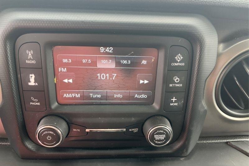 Jeep Wrangler  2019