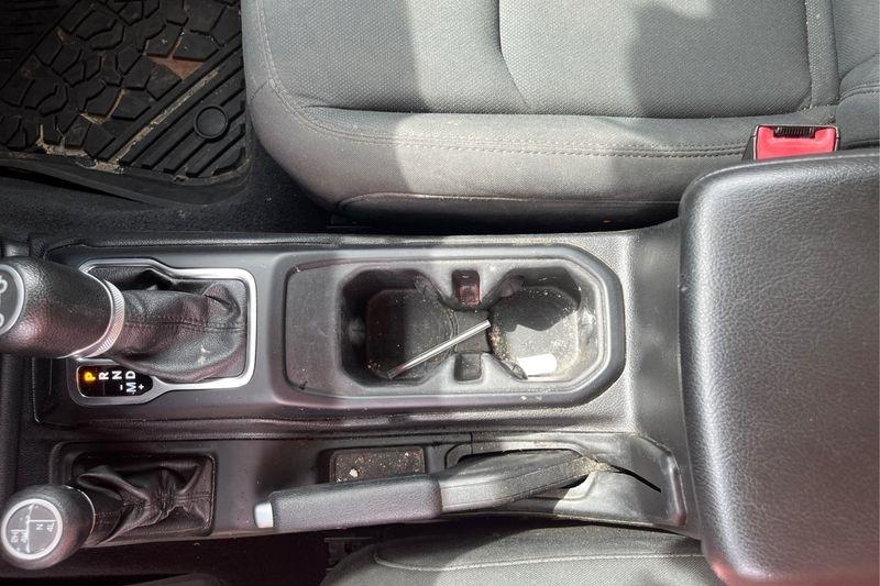 Jeep Wrangler  2019