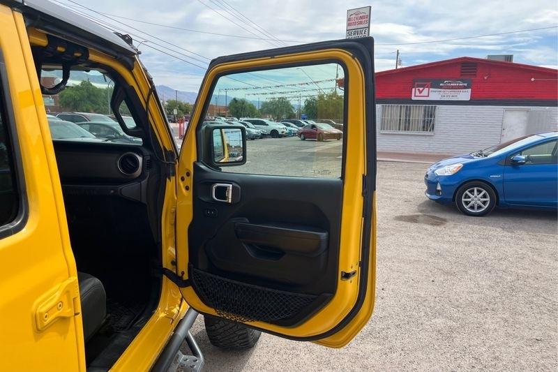 Jeep Wrangler  2019