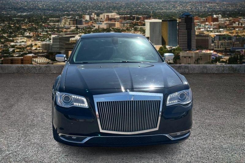 Chrysler 300  2016