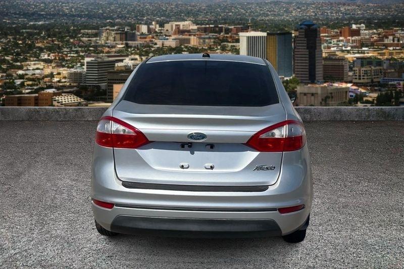 Ford Fiesta  2015