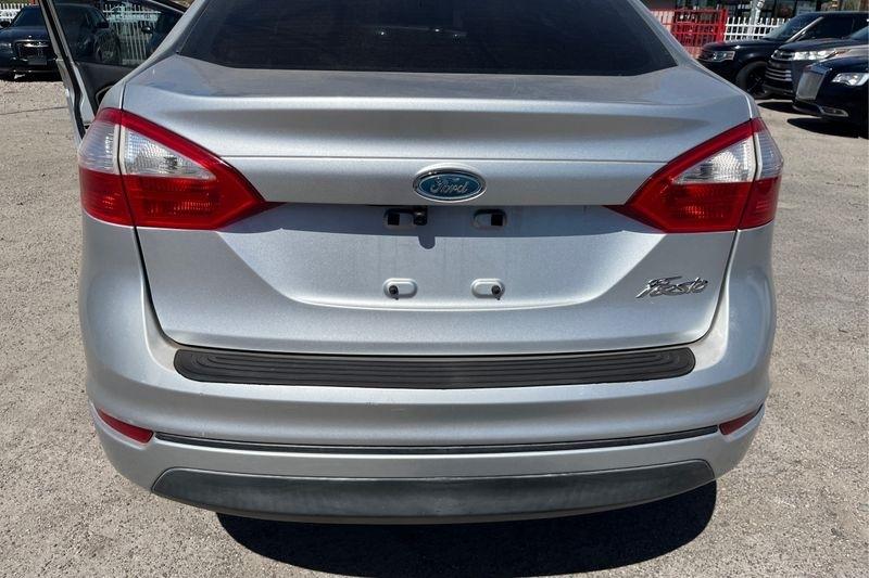 Ford Fiesta  2015