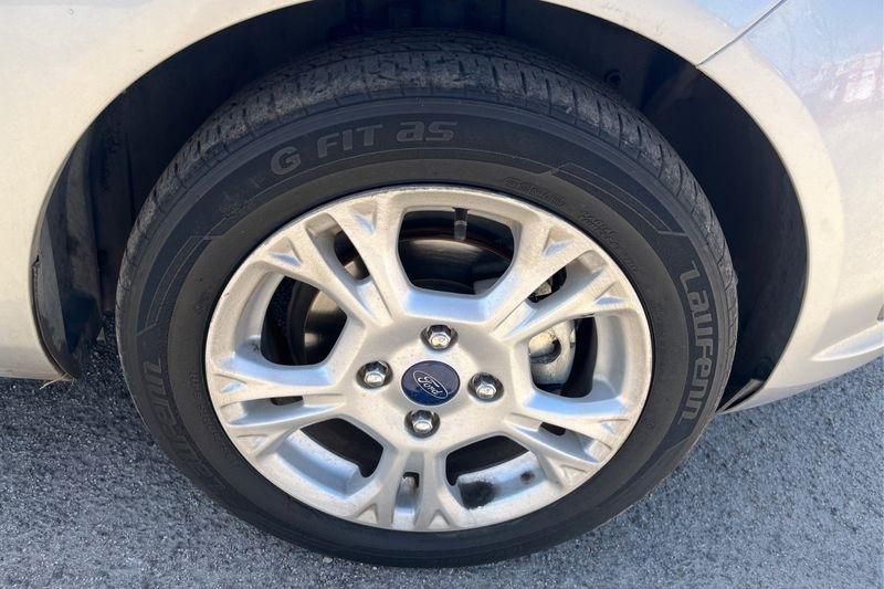 Ford Fiesta  2015