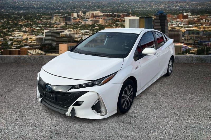 Toyota Prius Prime  2021