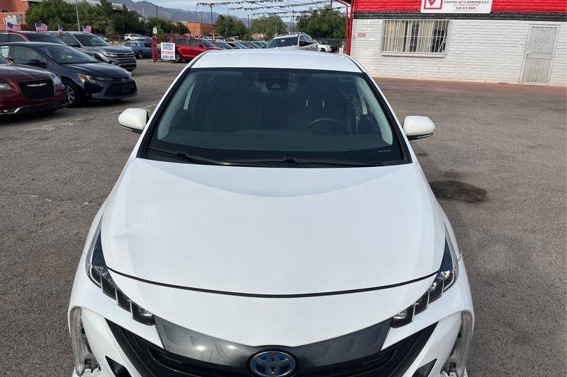 Toyota Prius Prime  2021
