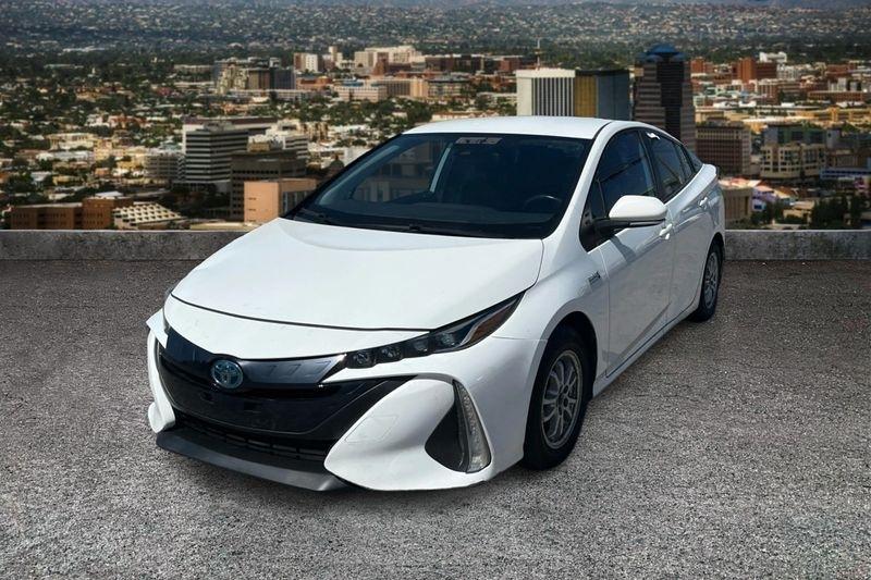 Toyota Prius Prime  2021
