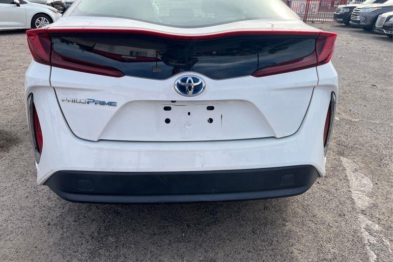 Toyota Prius Prime  2021