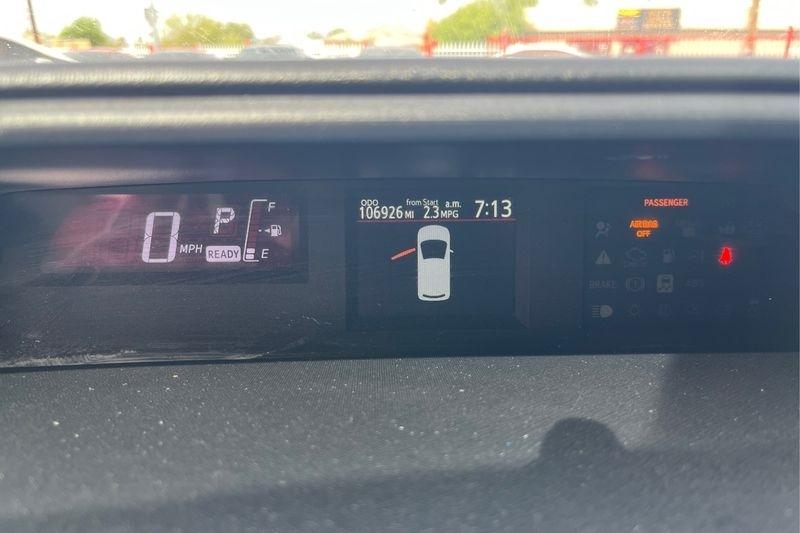 Toyota Prius c  2015