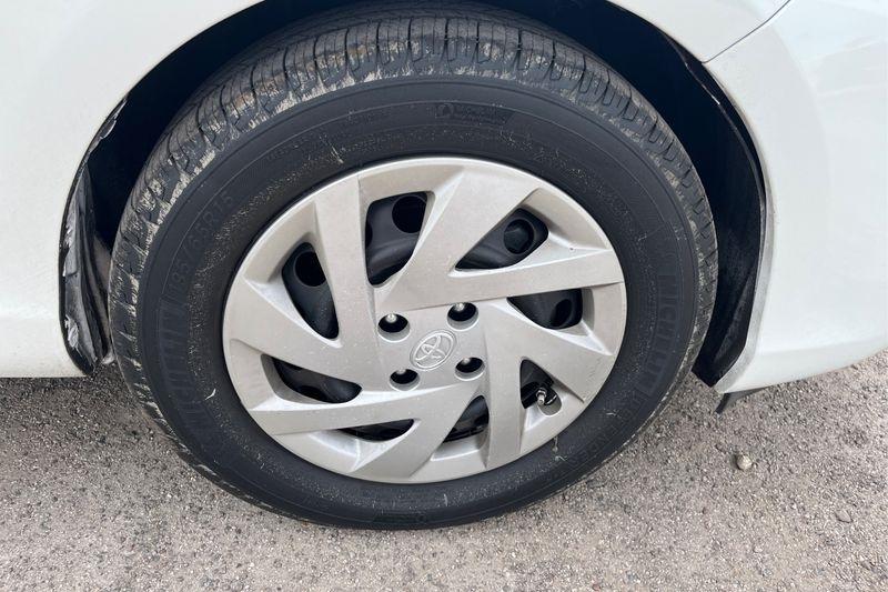 Toyota Prius c  2015