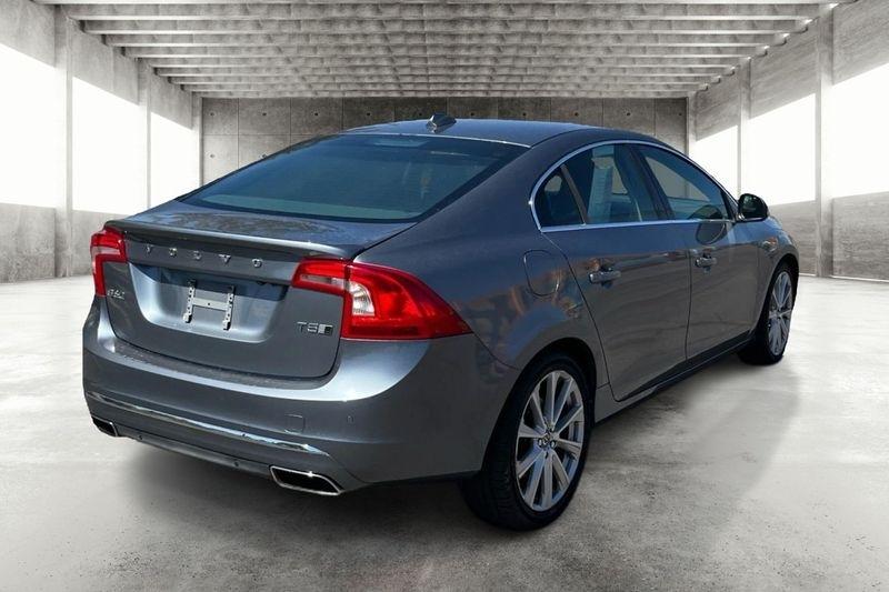 Volvo S60  2018