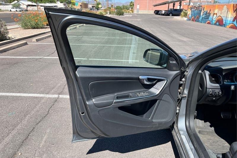 Volvo S60  2018