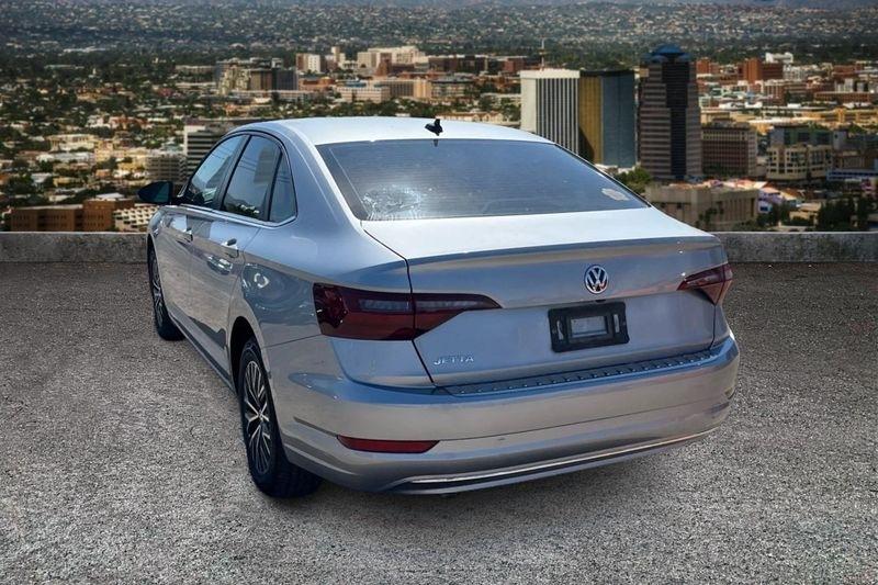 Volkswagen Jetta  2021